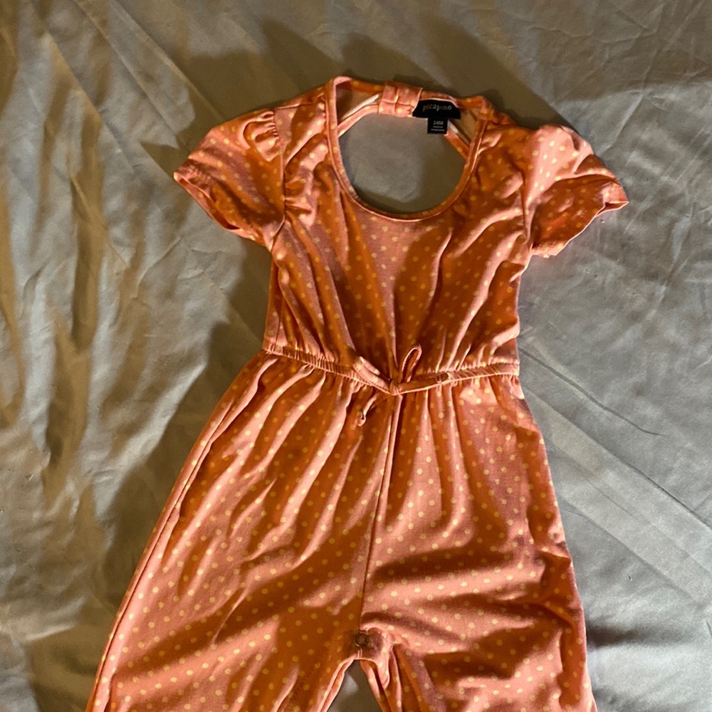 Girls 1 piece jumper with gathered waist. Never worn